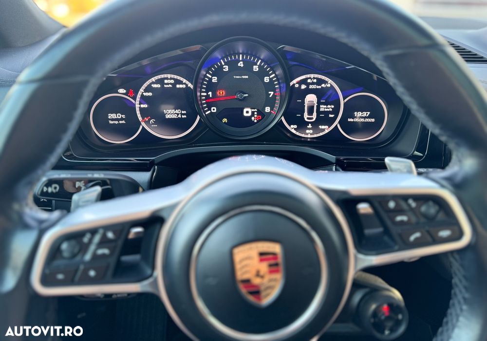 Porsche Cayenne Coupe - 9