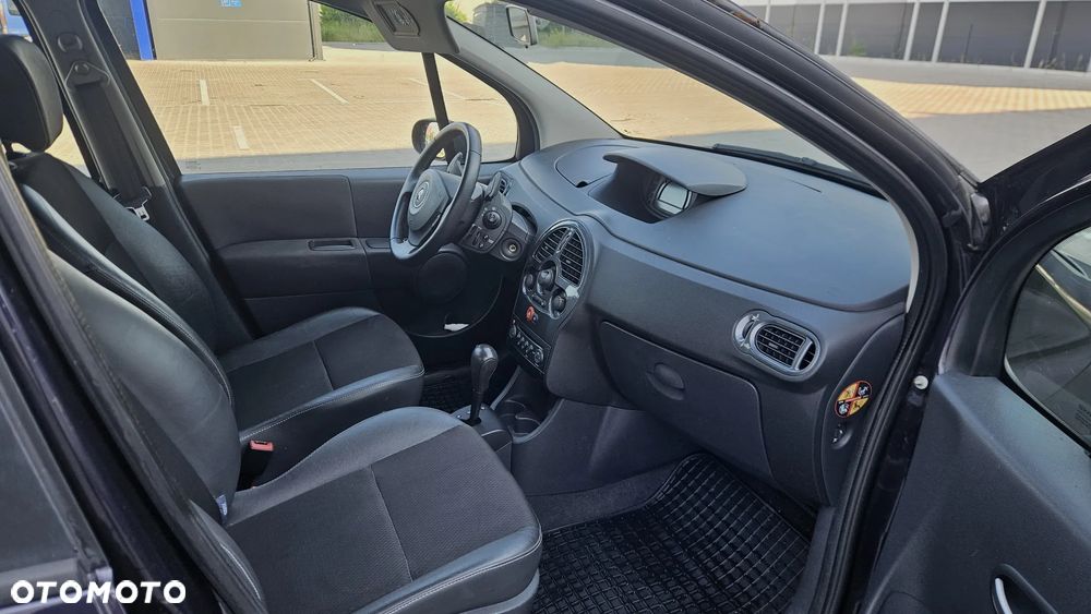 Renault Modus 1.6 16V ESP Dynamique - 12