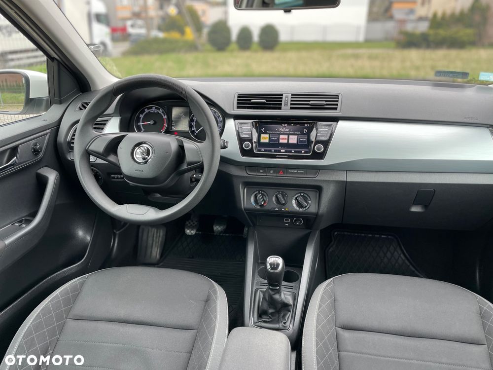 Skoda Fabia 1.0 TSI Ambition - 24