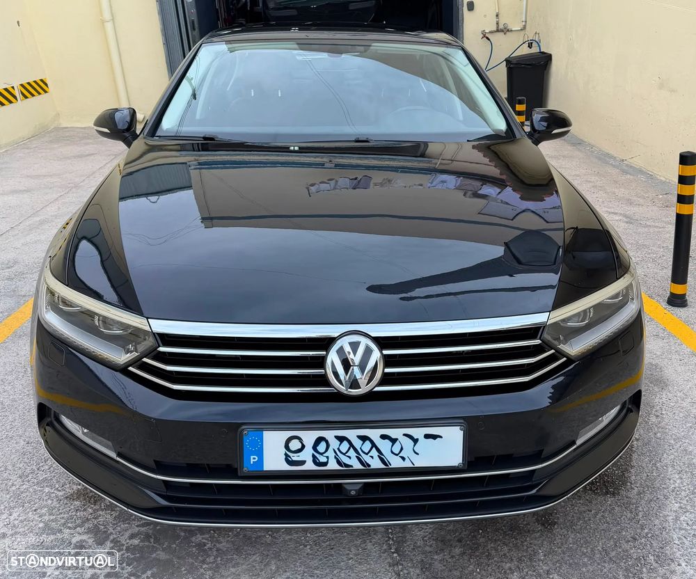 VW Passat 2.0 TDI Highline DSG - 1