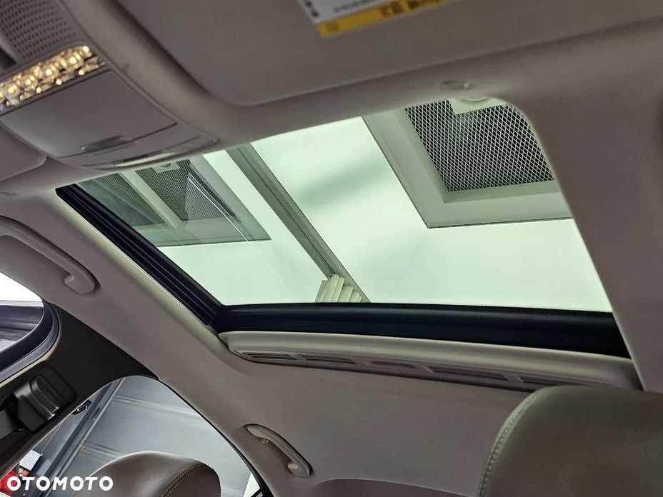 Mercedes-Benz Klasa E 220 d 4-Matic Business Edition 9G-TRONIC - 20