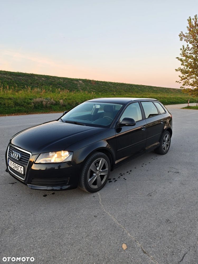 Audi A3 Sportback - 3