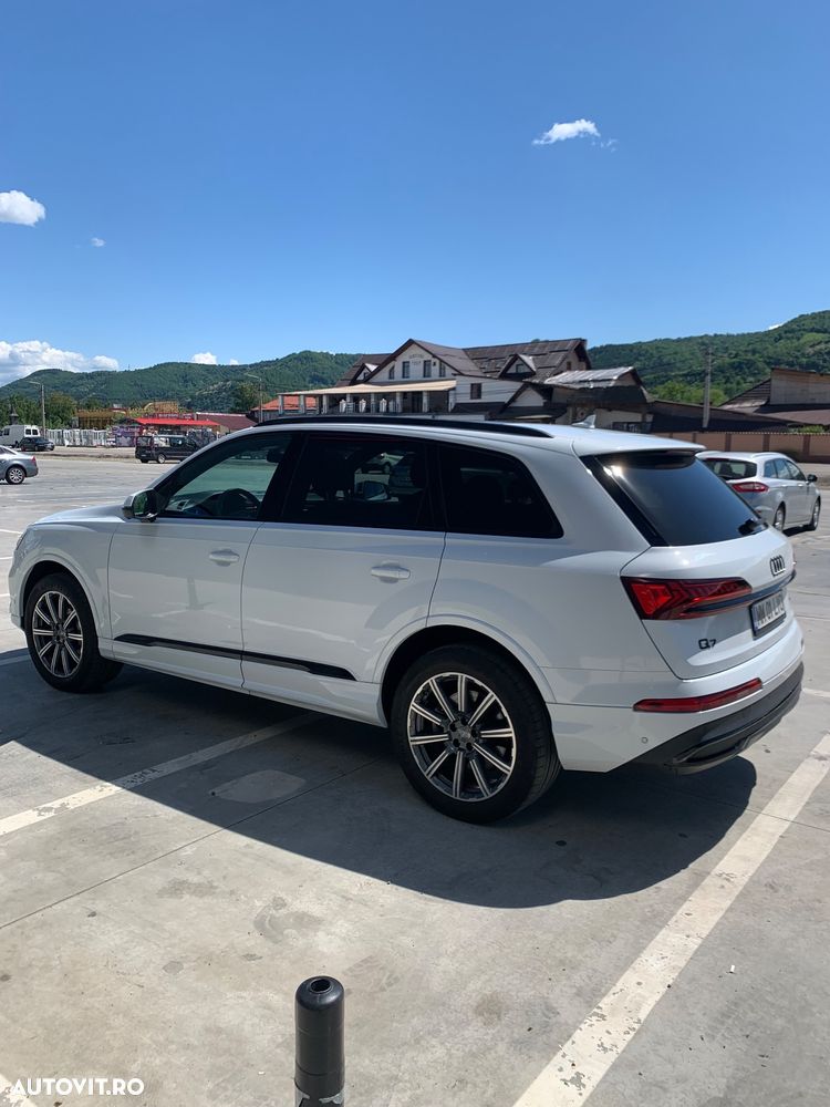 Audi Q7 Quattro 2.0 TFSI Panoramic - 7