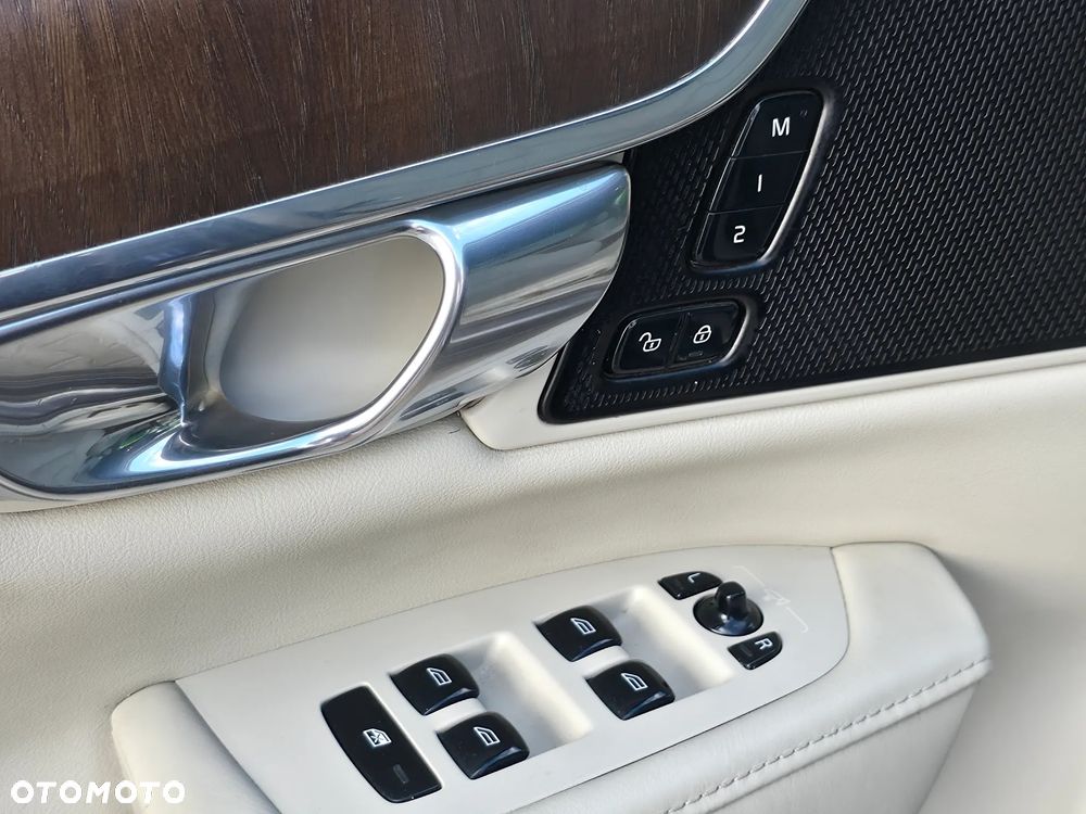 Volvo S90 B5 D AWD Inscription - 20