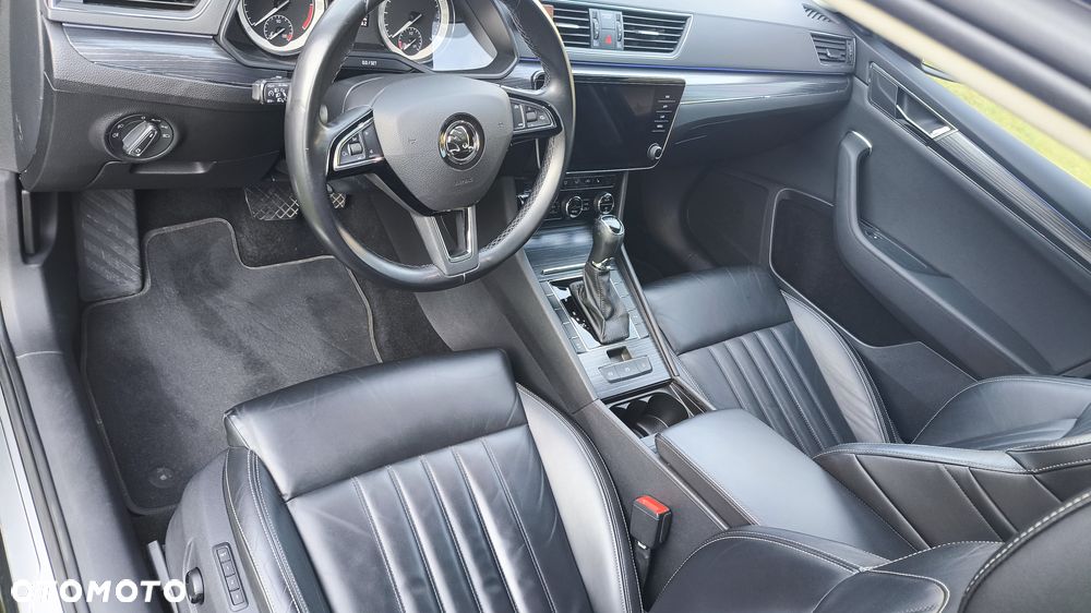 Skoda Superb 2.0 TDI Style DSG7 - 9