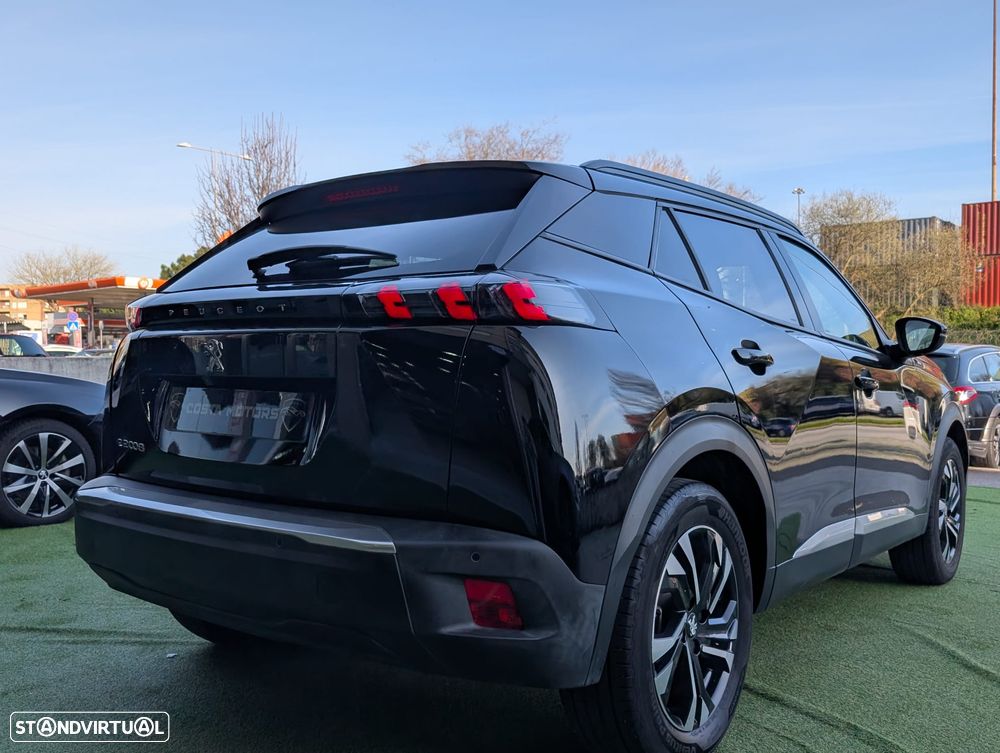 Peugeot e-2008 Allure Pack - 2