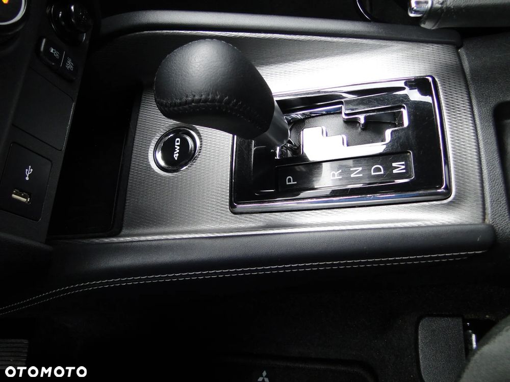 Mitsubishi ASX 2.0 Instyle 4WD CVT - 22