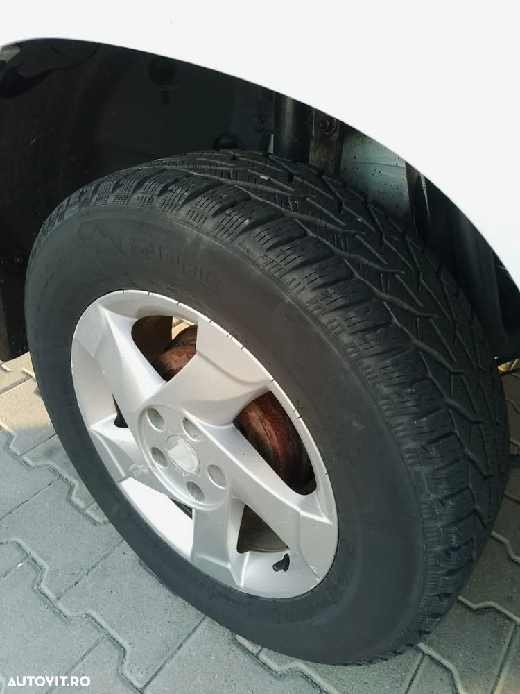 Dacia Duster 1.5 dCi 4x4 Laureate - 26