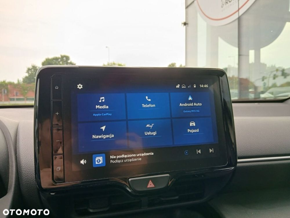 Toyota Yaris Cross Hybrid 1.5 Comfort 4x4 - 18