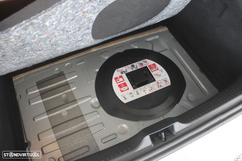 Renault Clio TCe 120 EDC Limited - 34