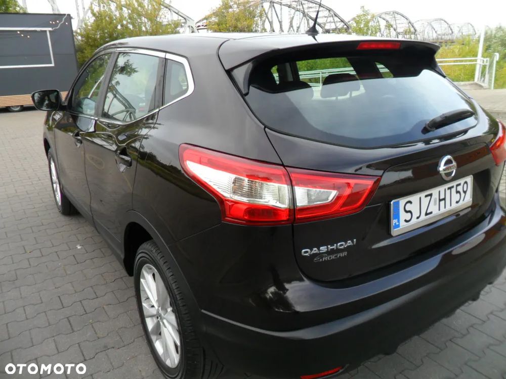 Nissan Qashqai 1.2 DIG-T Tekna EU6 - 7