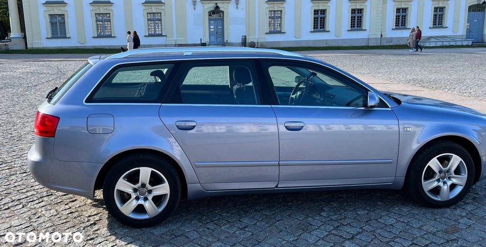 Audi A4 Avant - 6