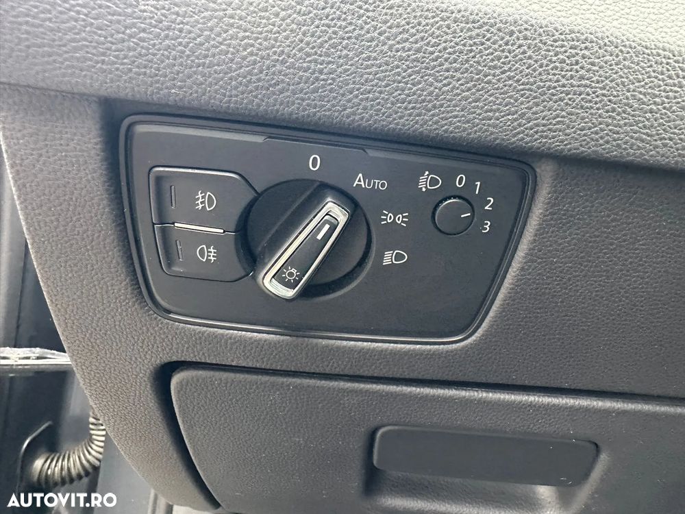 Volkswagen Passat Variant 1.6 TDI (BlueMotion Technology) DSG Comfortline - 16