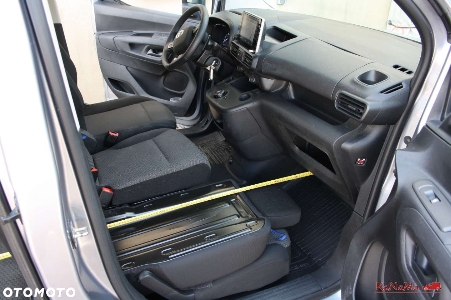Toyota Proace City - 34