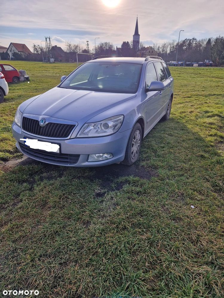 Skoda Octavia 1.4 TSI Ambiente - 2