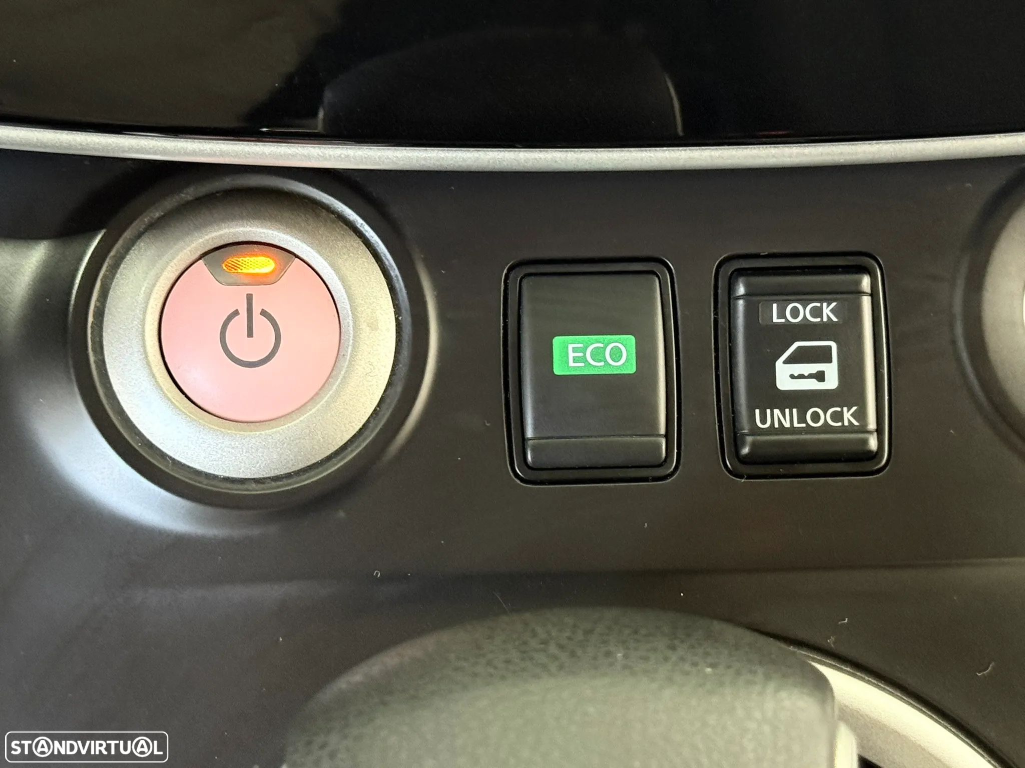 Nissan NV200 Evalia - 39