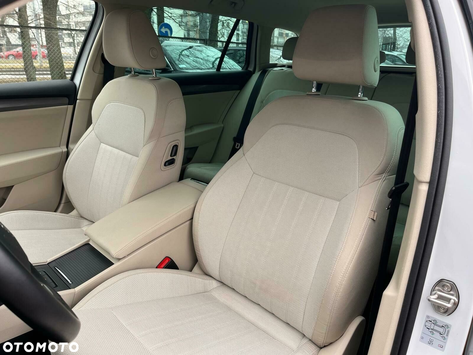 Skoda Superb - 9