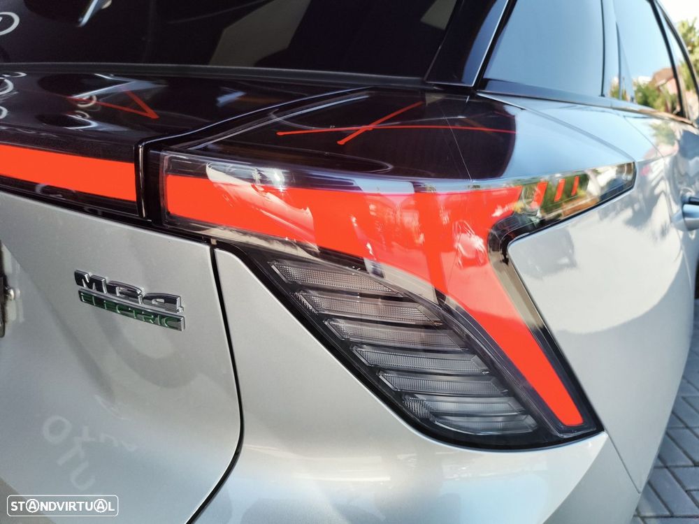 MG MG4 64 kWh XPower Luxury - 47