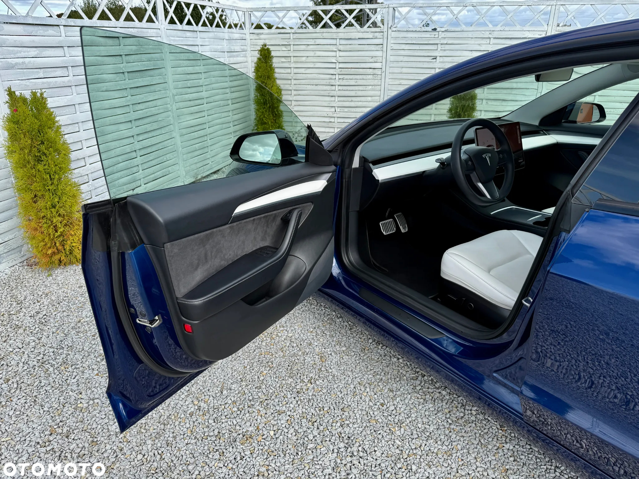 Tesla Model 3 Langstreckenbatterie Allradantrieb Dual Motor - 37