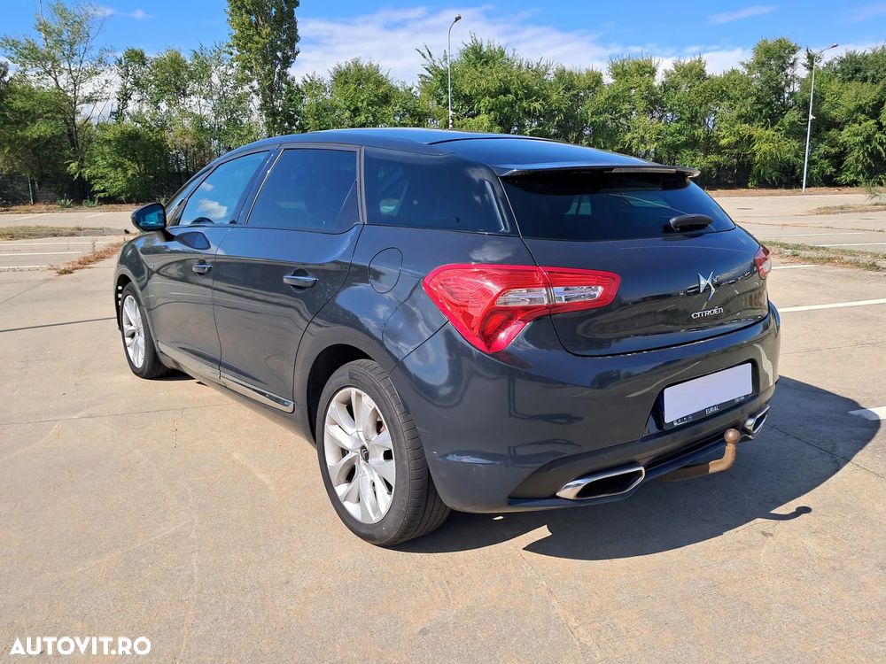 Citroën DS5 Hybrid4 EGS6 SoChic - 4