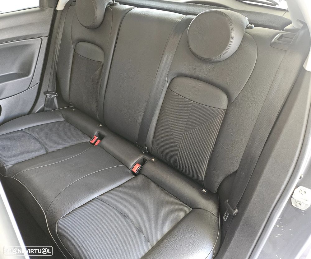 Fiat 500X 1.0 FireFly Cross - 32