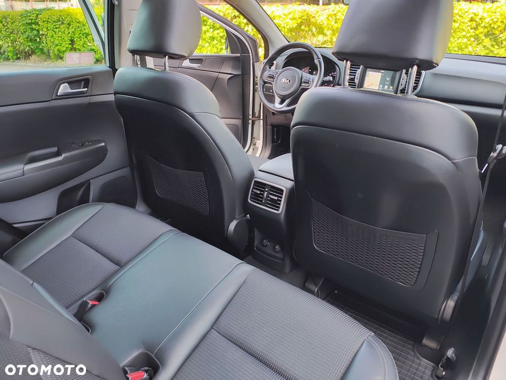 Kia Sportage 1.6 T-GDI Business Line 4WD - 21