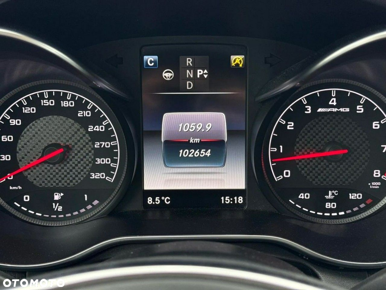 Mercedes-Benz Klasa C AMG 63 T AMG Speedshift 7G-MCT - 31