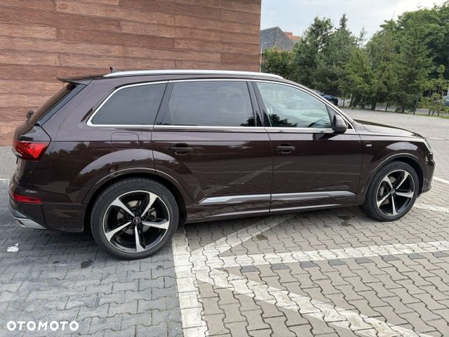 Audi Q7 - 2
