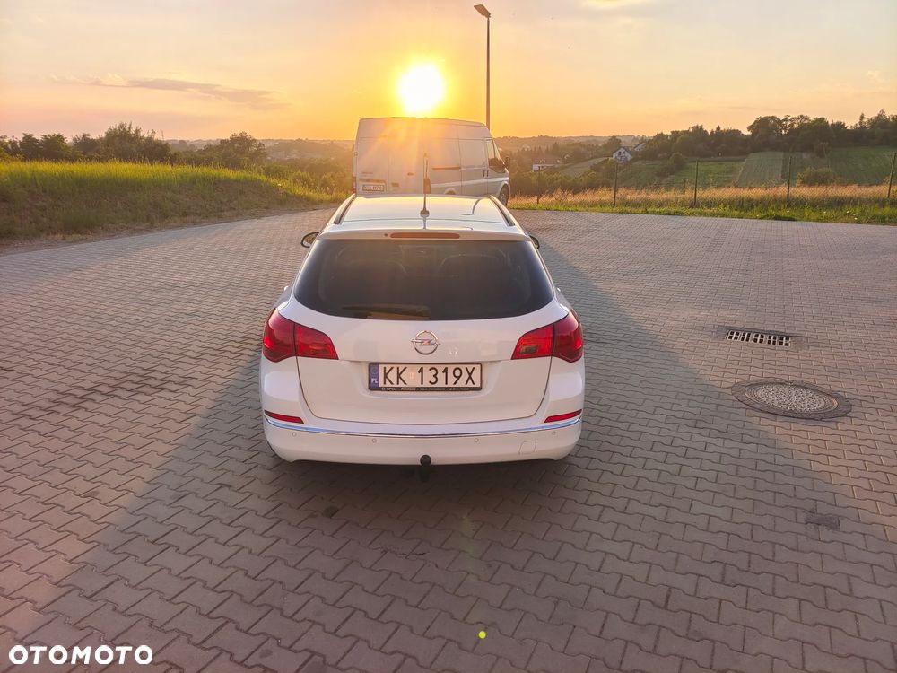 Opel Astra 1.4 T Cosmo EU6 - 12