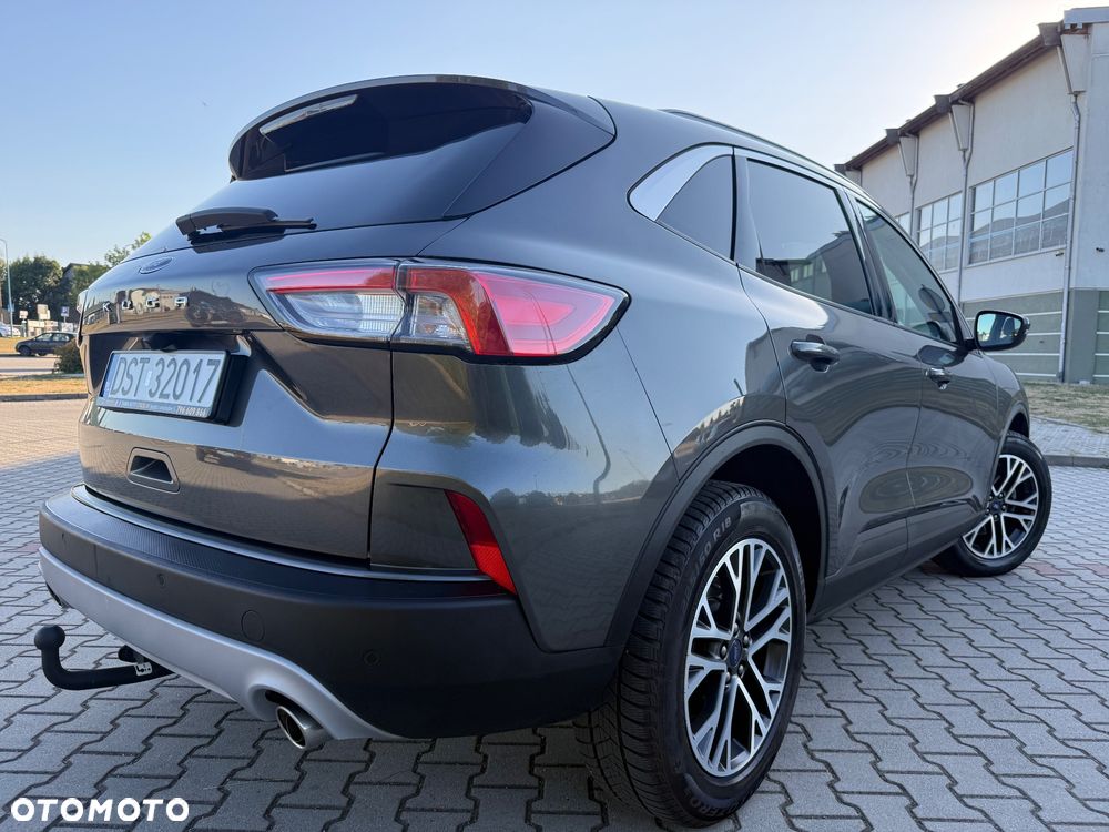 Ford Kuga 1.5 EcoBoost TITANIUM X - 4