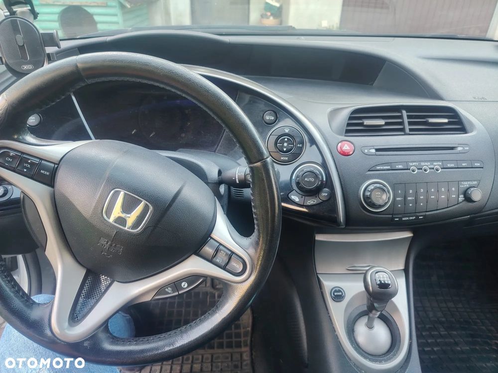 Honda Civic 1.8 Comfort - 7