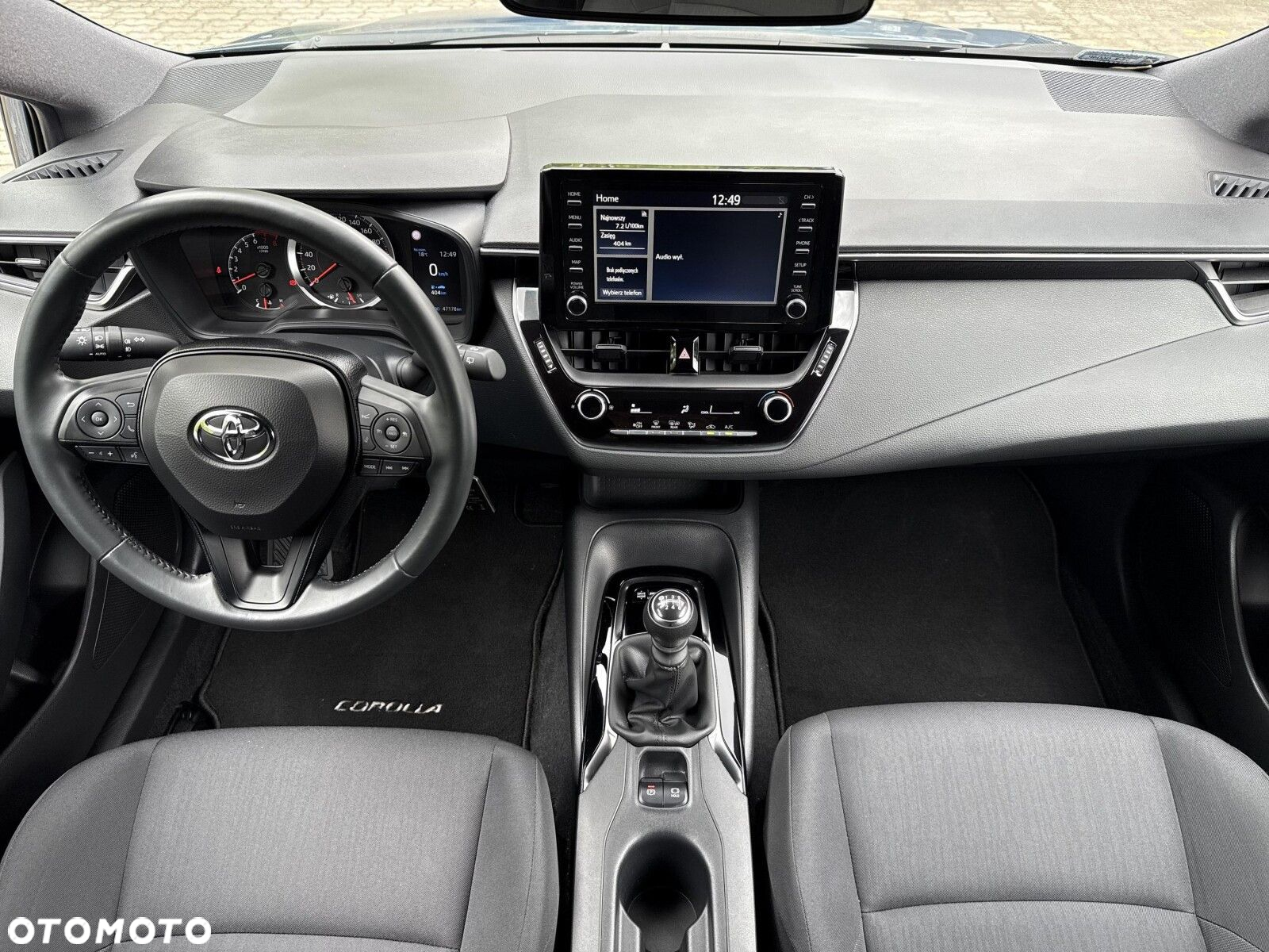 Toyota Corolla - 10