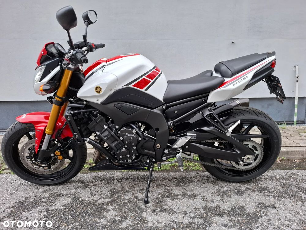Yamaha FZ8 - 2