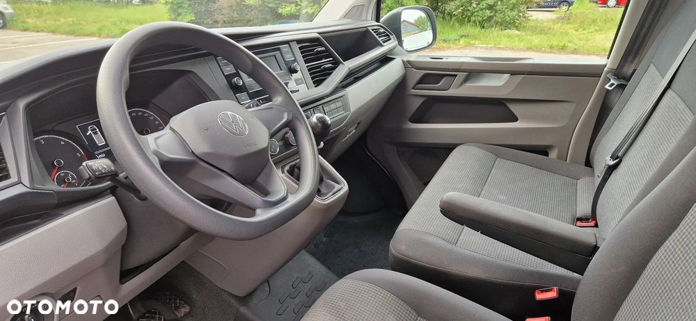 Volkswagen Transporter - 4