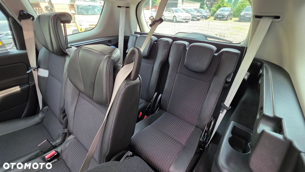 Renault Grand Scenic Gr 1.4 16V TCE Bose Edition - 12