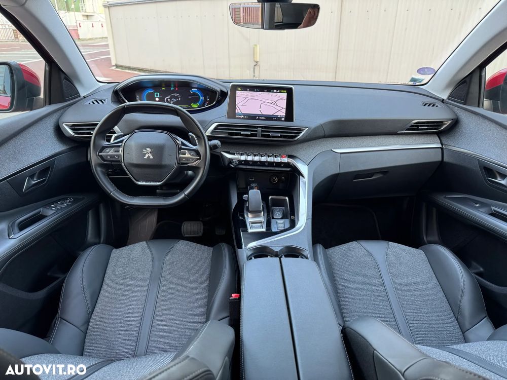 Peugeot 3008 Plug-In Hybrid 225 e-EAT8 Allure Pack - 4