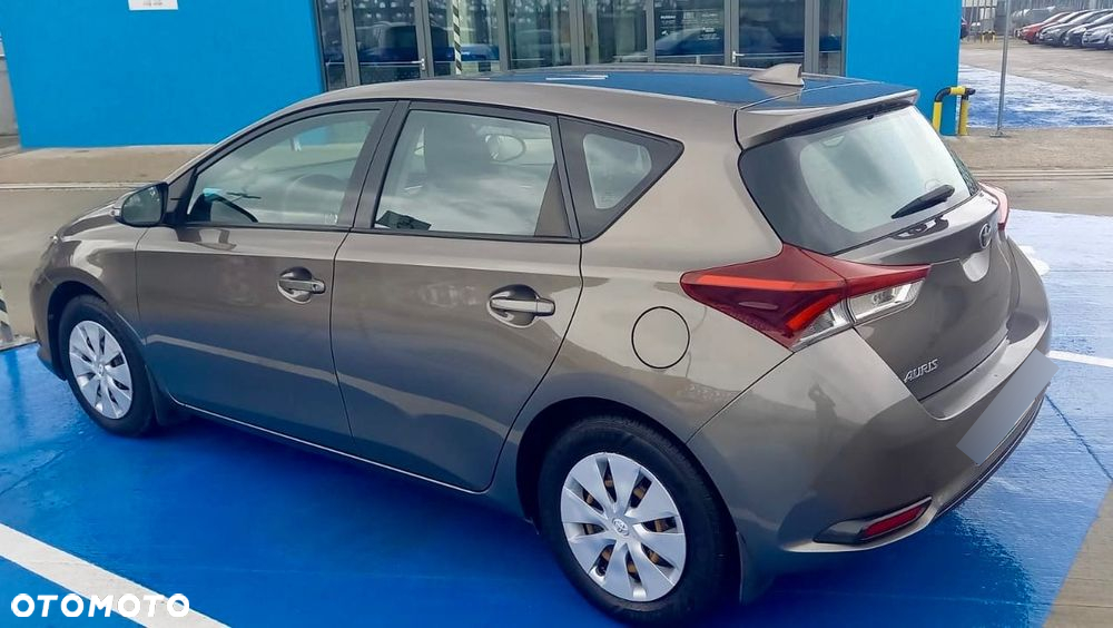 Toyota Auris 1.33 VVT-i Active - 2