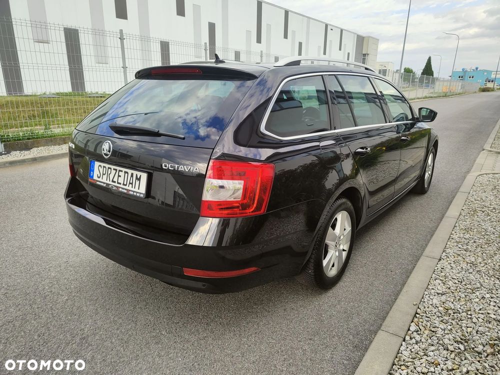 Skoda Octavia 1.6 TDI DSG Premium Edition - 4