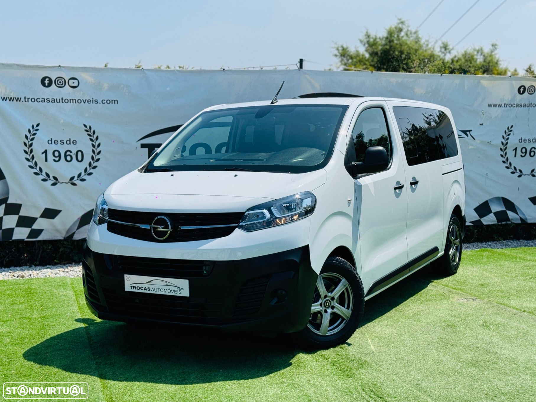 Opel Vivaro 1.5 CDTi L3H1 Essentia Inc - 12