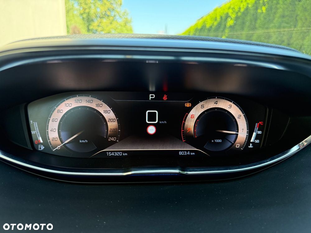 Peugeot 5008 PureTech 180 EAT8 Stop & Start GT - 36