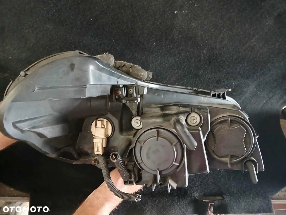 Chevrolet Epica Lampa przednia  prawa, lewa - 11