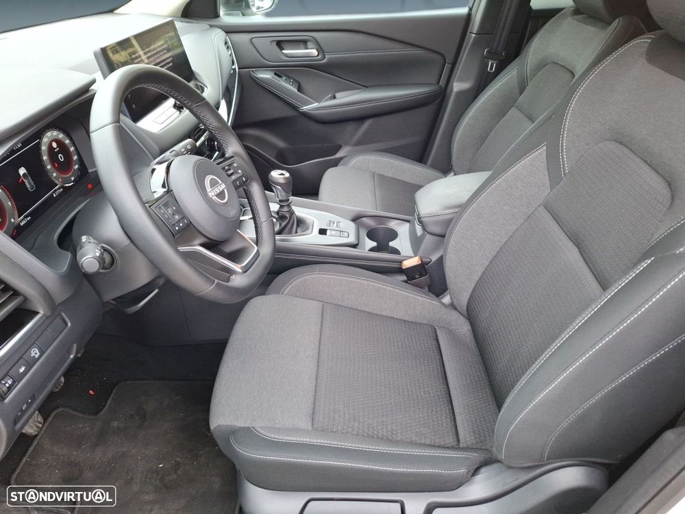 Nissan Qashqai 1.3 DIG-T N-Connecta LED - 11