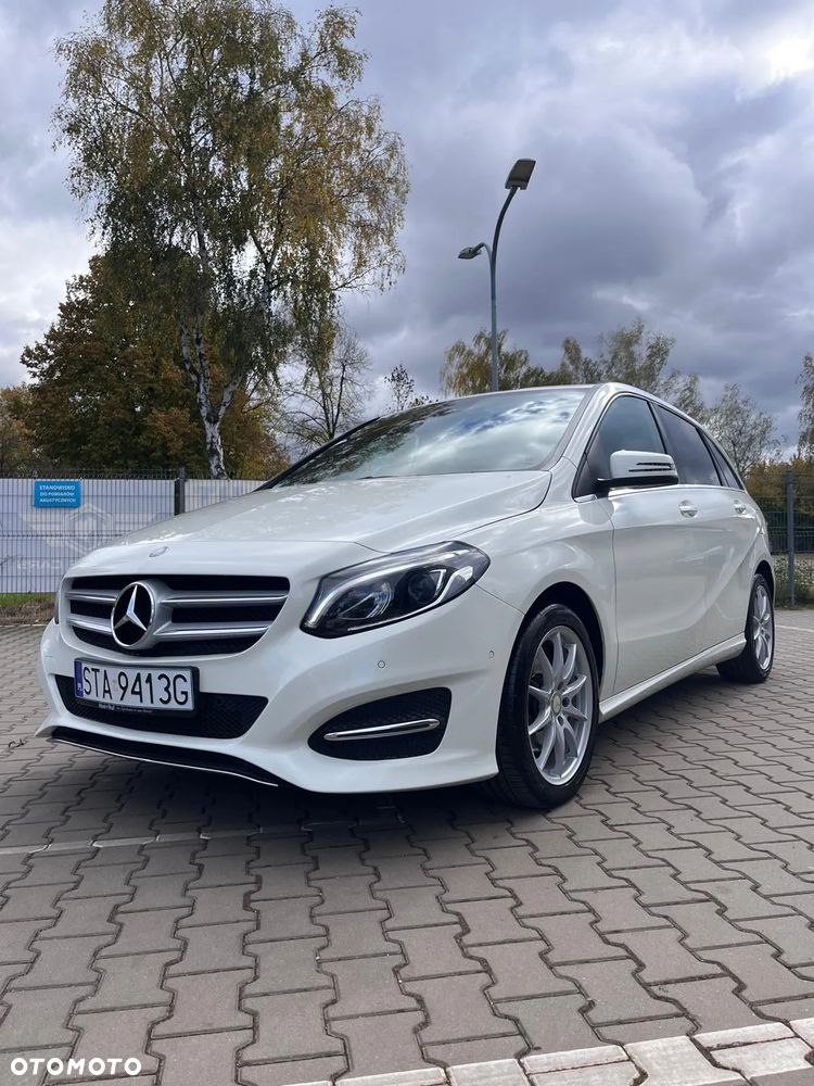 Mercedes-Benz Klasa B 180 BlueEFFICIENCY Edition Style - 1
