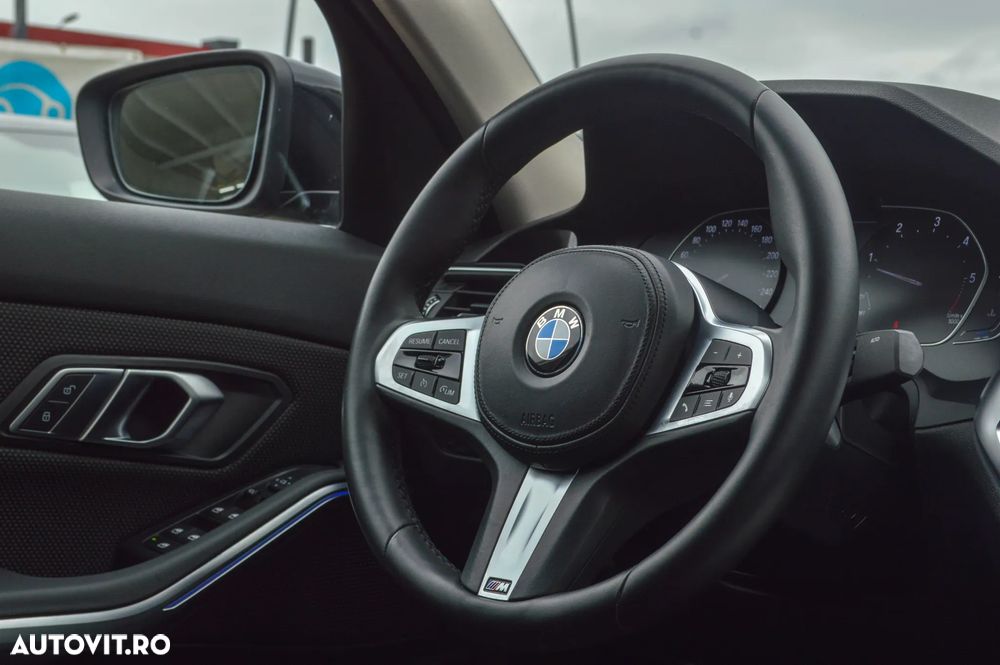 BMW Seria 3 318d Aut. Advantage - 37