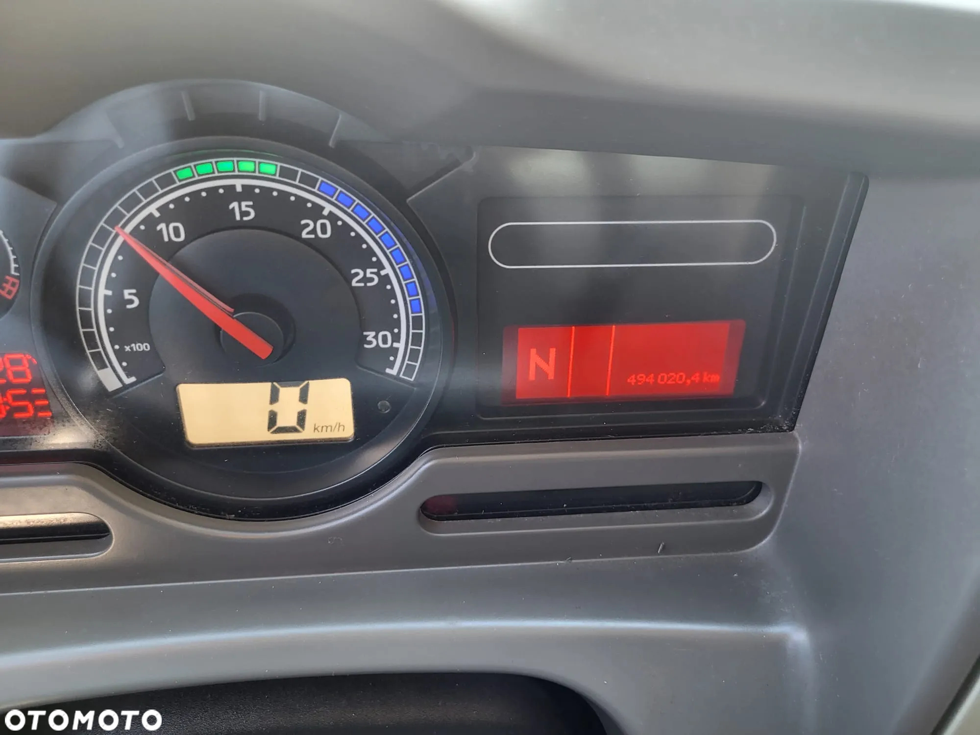 Renault Premium Faun - 10