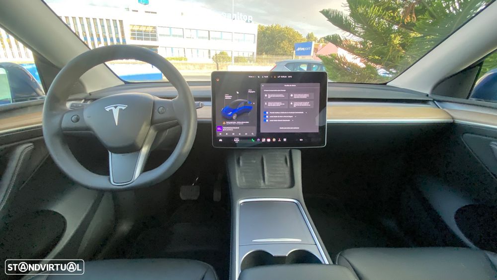 Tesla Model Y Standard - 26