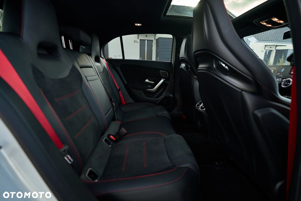 Mercedes-Benz Klasa A 45 S AMG 4-Matic 8G-DCT - 21