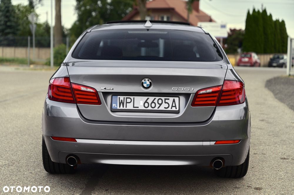 BMW Seria 5 535i xDrive Sport-Aut Modern Line - 11