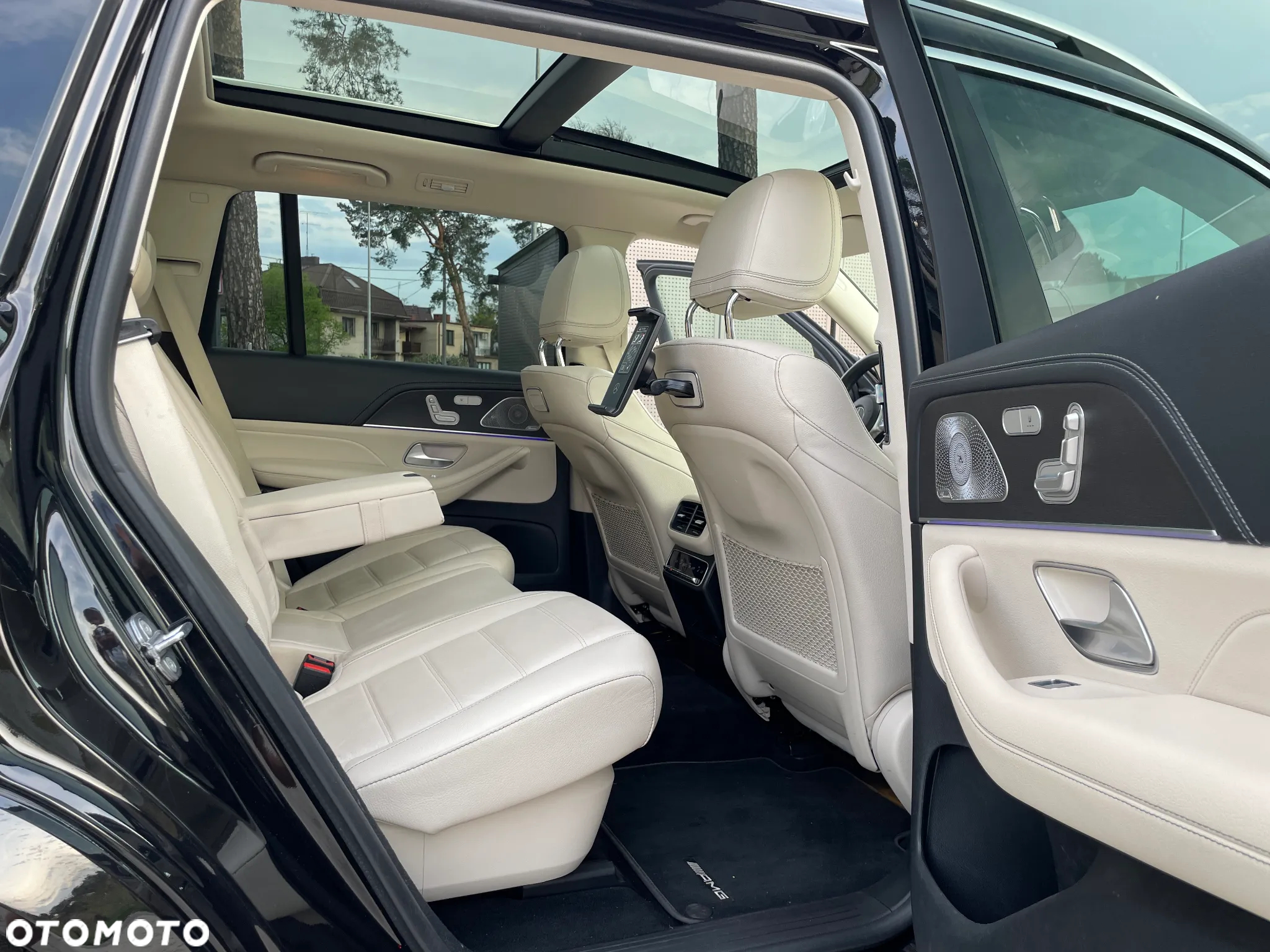 Mercedes-Benz GLS 400 d 4-Matic - 24