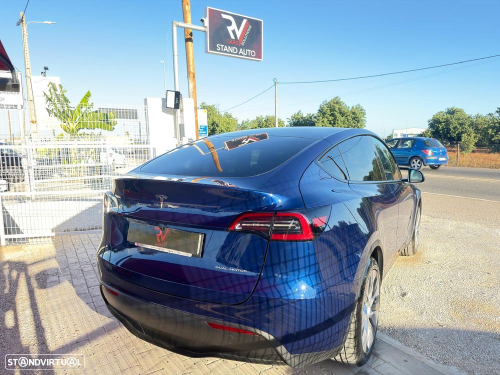 Tesla Model Y Long Range Dual Motor AWD - 7